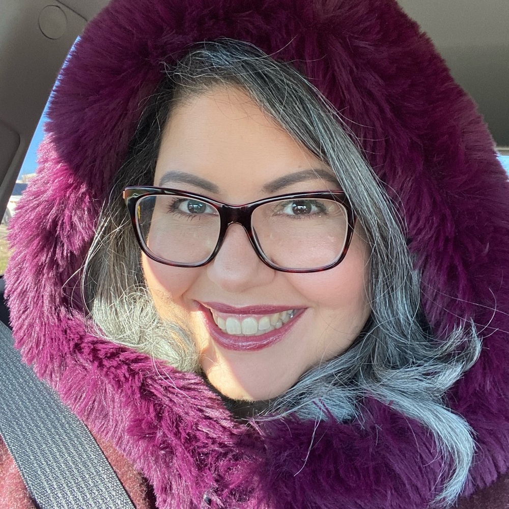 Meet your Posher, Laryssa